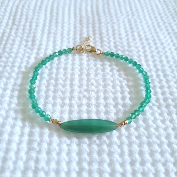 Shivam Green💚 Onyx Bead Bracelet - Picture 10 of 16